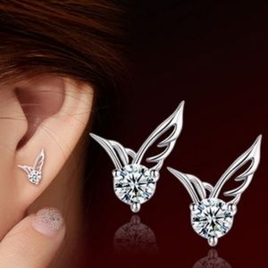 🔮 Earrings - Cubic Zirconia Silver Angel Wings